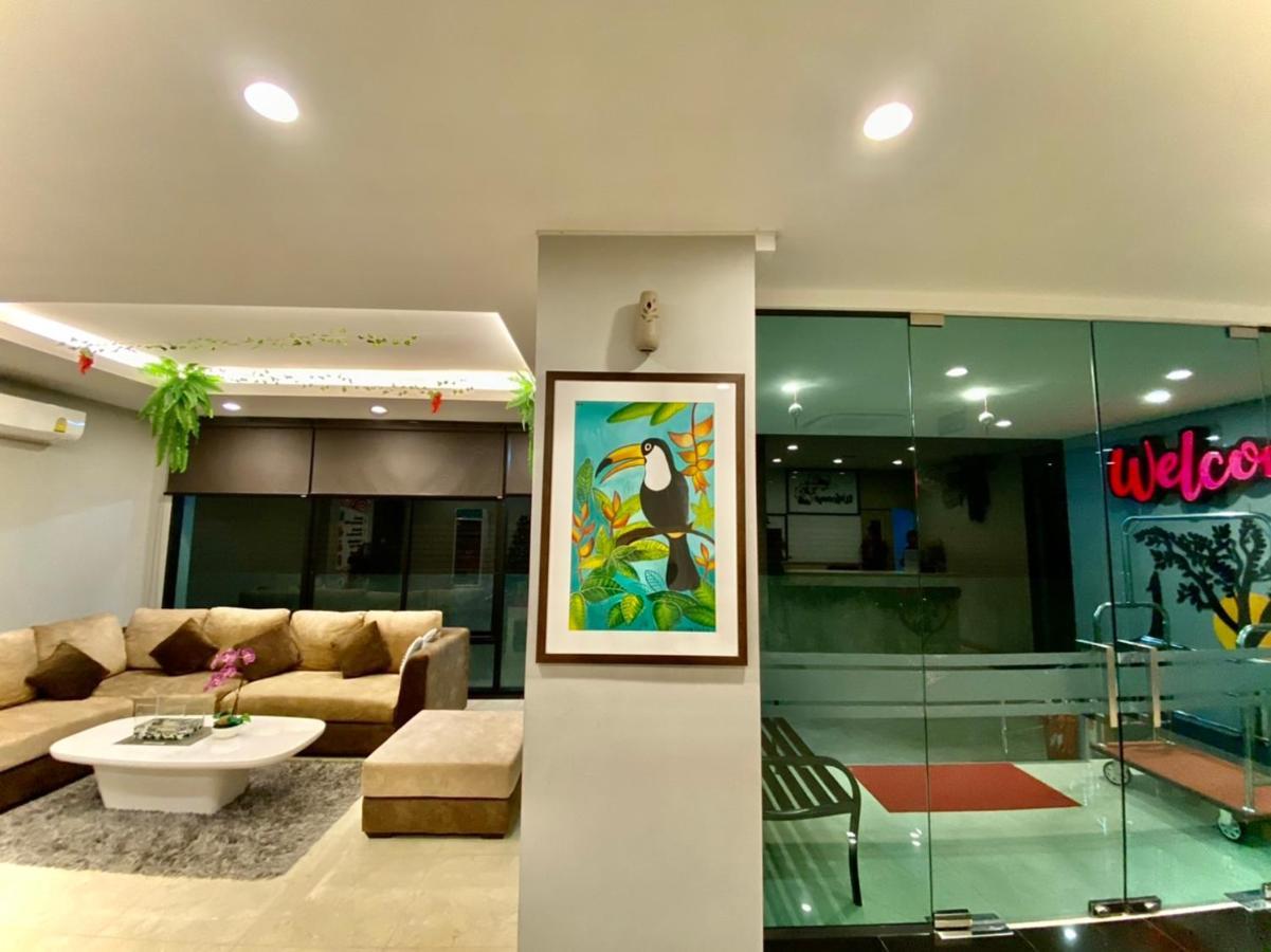 The Vet Boutique Hotel - Sha Extra Plus San Kamphaeng Exteriör bild